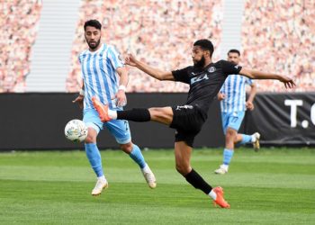 Manisa FK direniyor