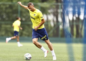 Edin Dzeko başarılı olabilir mi?