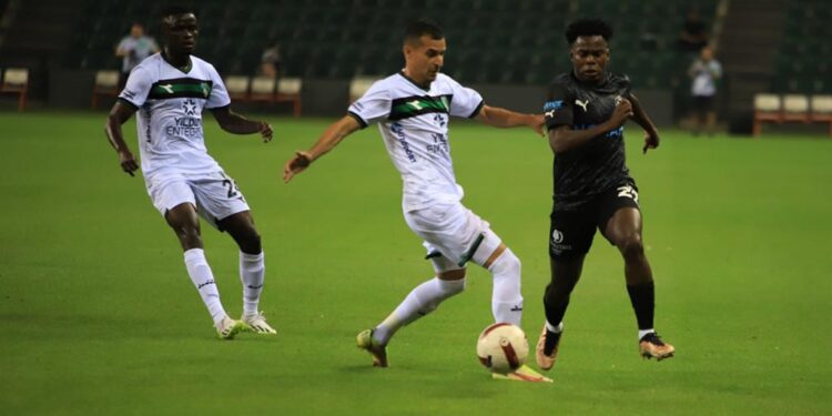 Manisa FK deplasmanda altın buldu